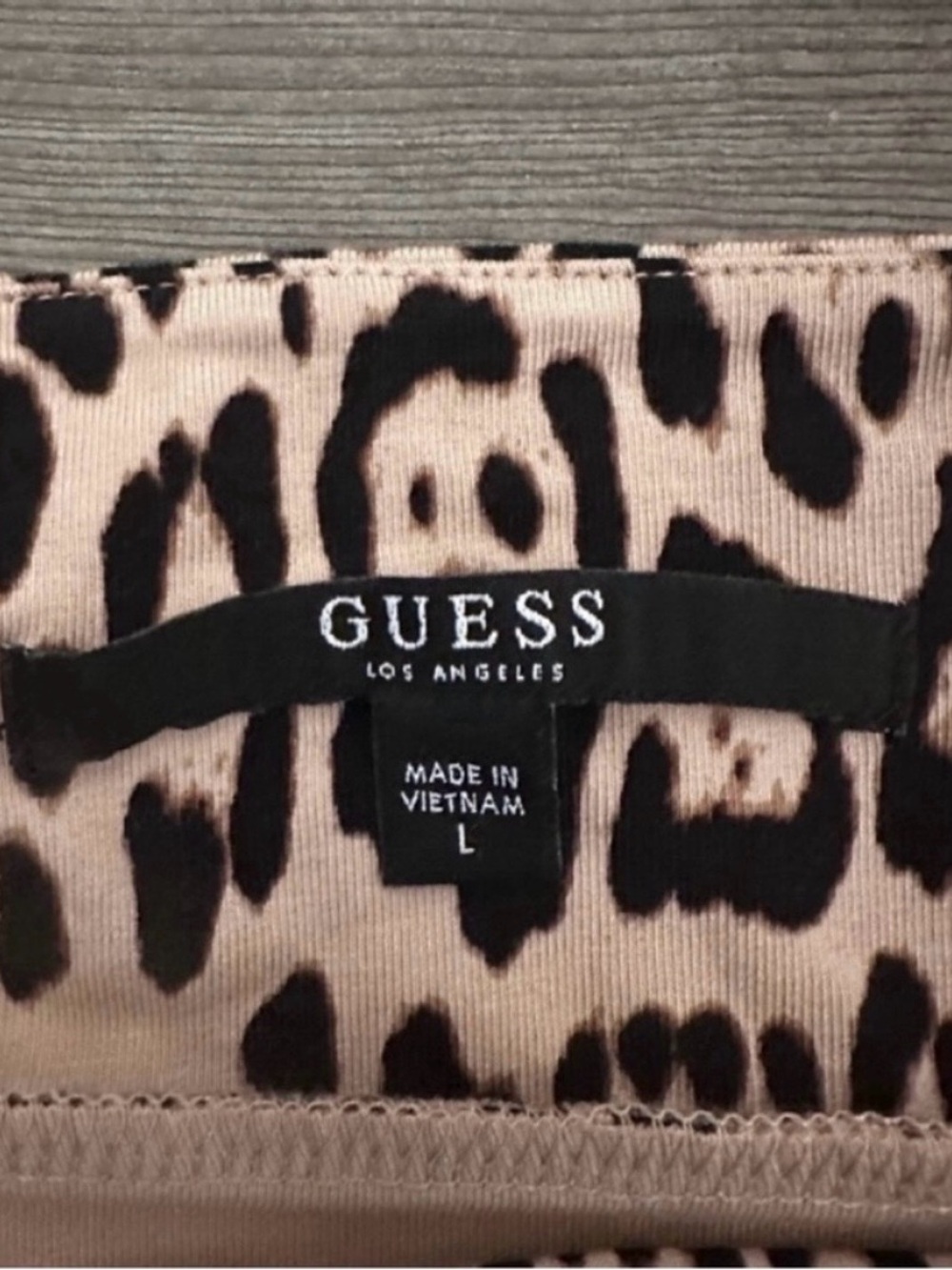 ❤️ Sexy GUESS Off the Shoulders Black and Tan Leopard Print Dress - Size L - Picture 5 of 6